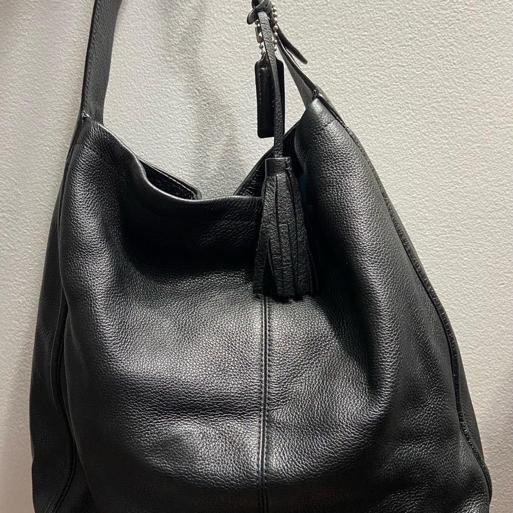 Vintage Coach Avery pebbles leather hobo bag